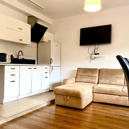 Apartment Familly Apartament 3 *